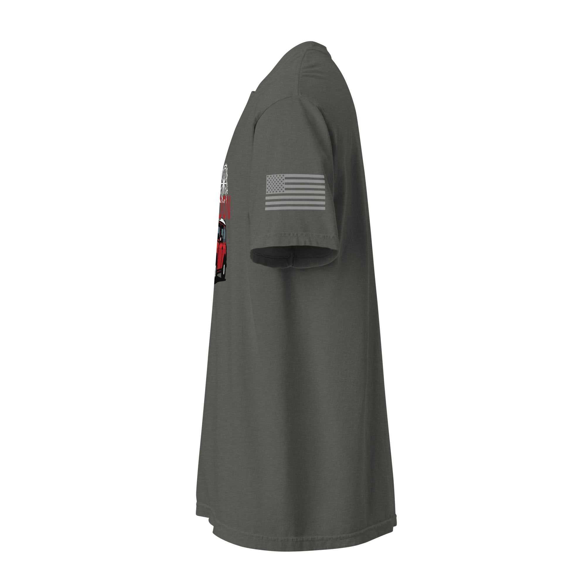 Side view of gray London Car T-Shirt with vintage British motoring design and subtle American flag on sleeve