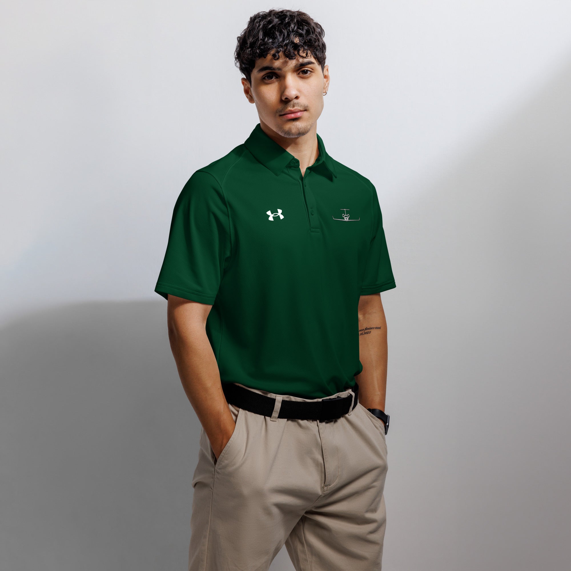 Jet Set Under Armour® men's polo - Prop and Piston