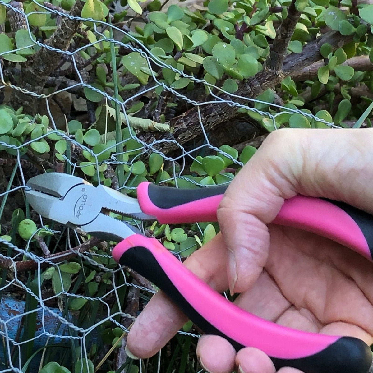 Set of 3 pink pliers with soft-grip handles for DIY tasks and jewelry making
