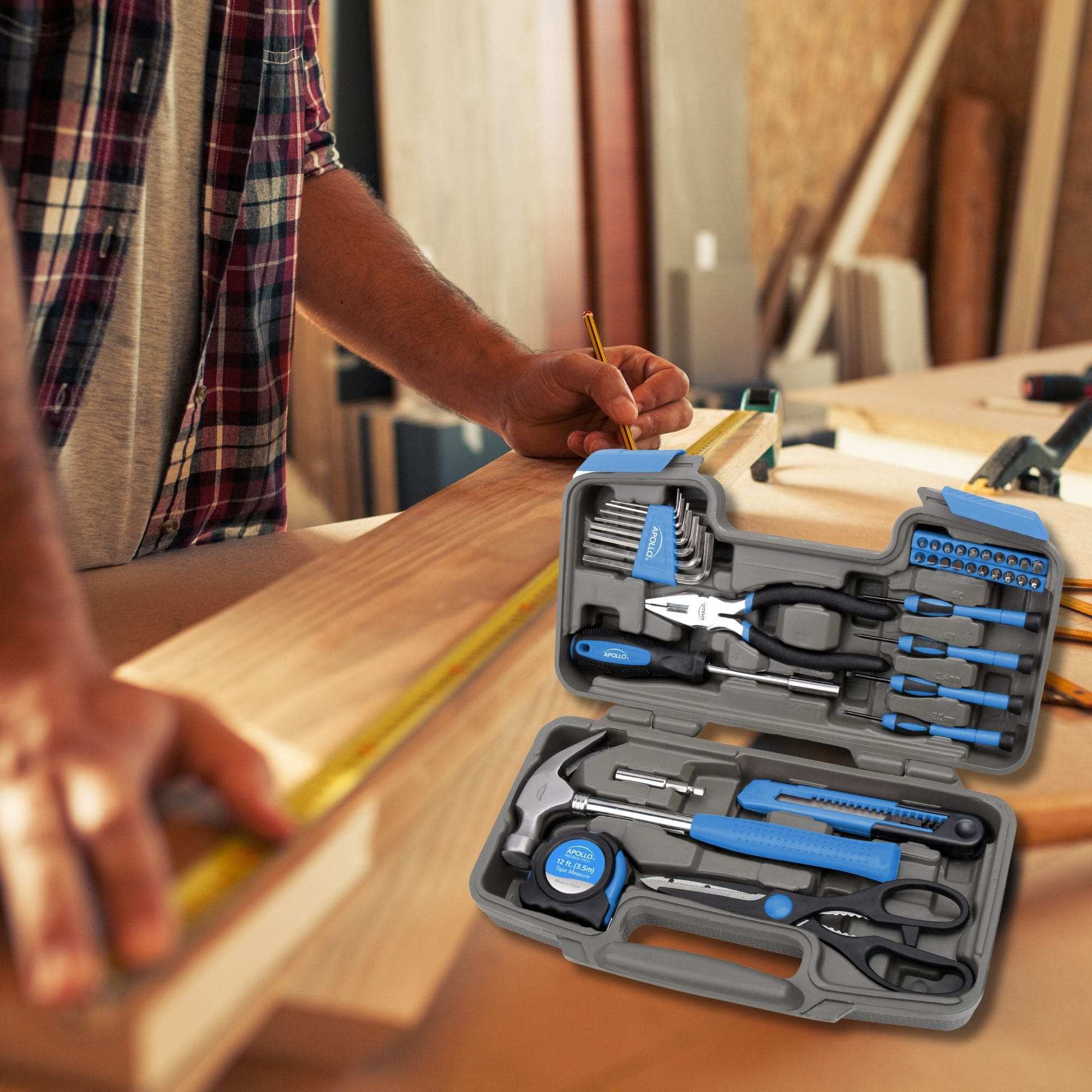 39 Piece General Tool Kit in compact sturdy case with essential DIY tools for household repairs