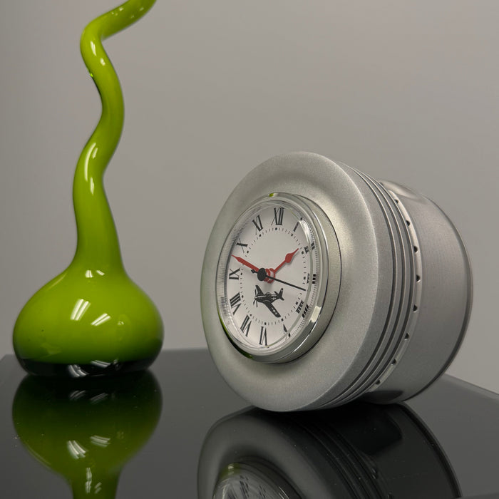 P-51D MUSTANG raw Rolls Royce Packard V1650 Merlin WWII Warbird Airplane Engine Piston Desk Clock