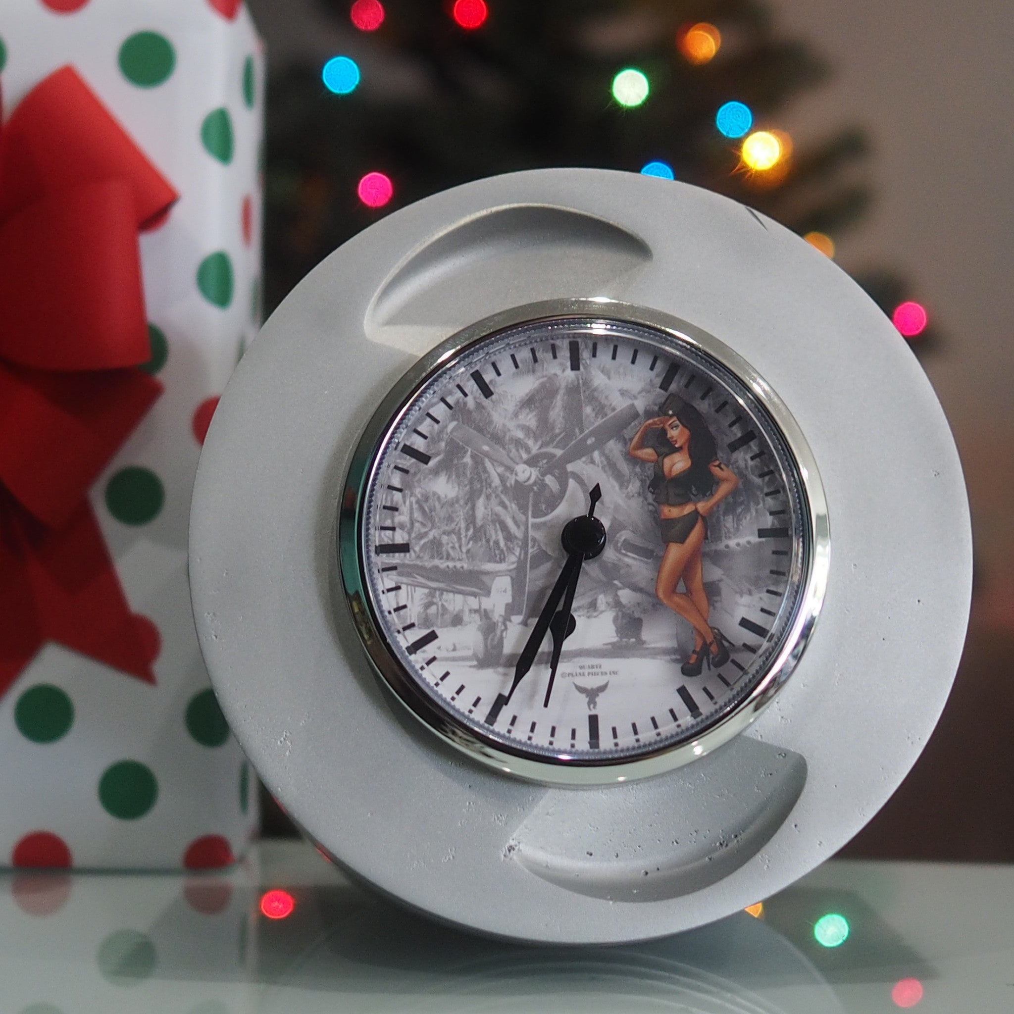 Pratt &amp; Whitney F4U Corsair Pinup Girl R-2800 WWII Double Wasp Raw Radial Engine Piston Desk Clock - Prop and Piston