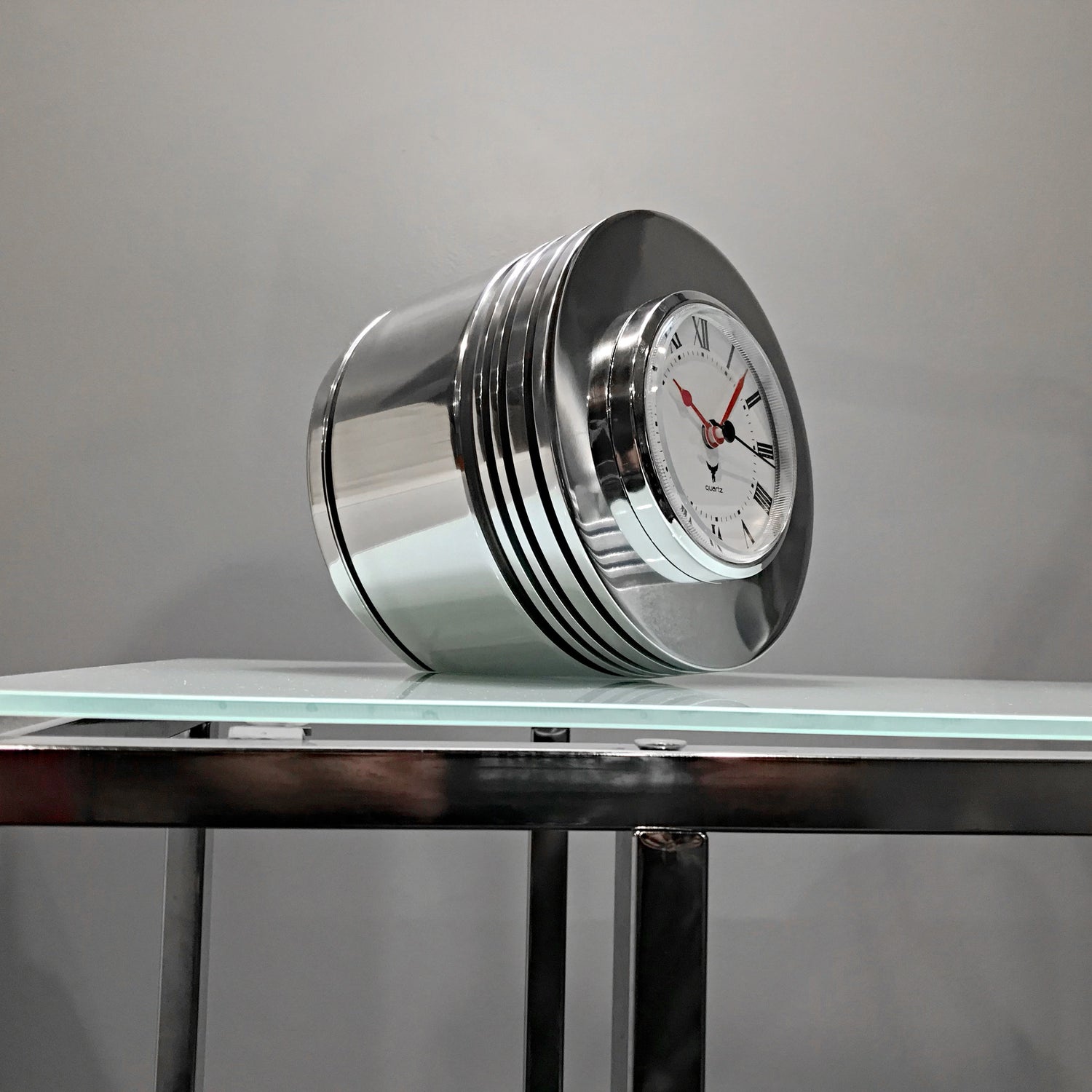 Pratt &amp; Whitney R-2800 F4U Corsair Fighter Airplane Radial Engine Chrome Piston Clock