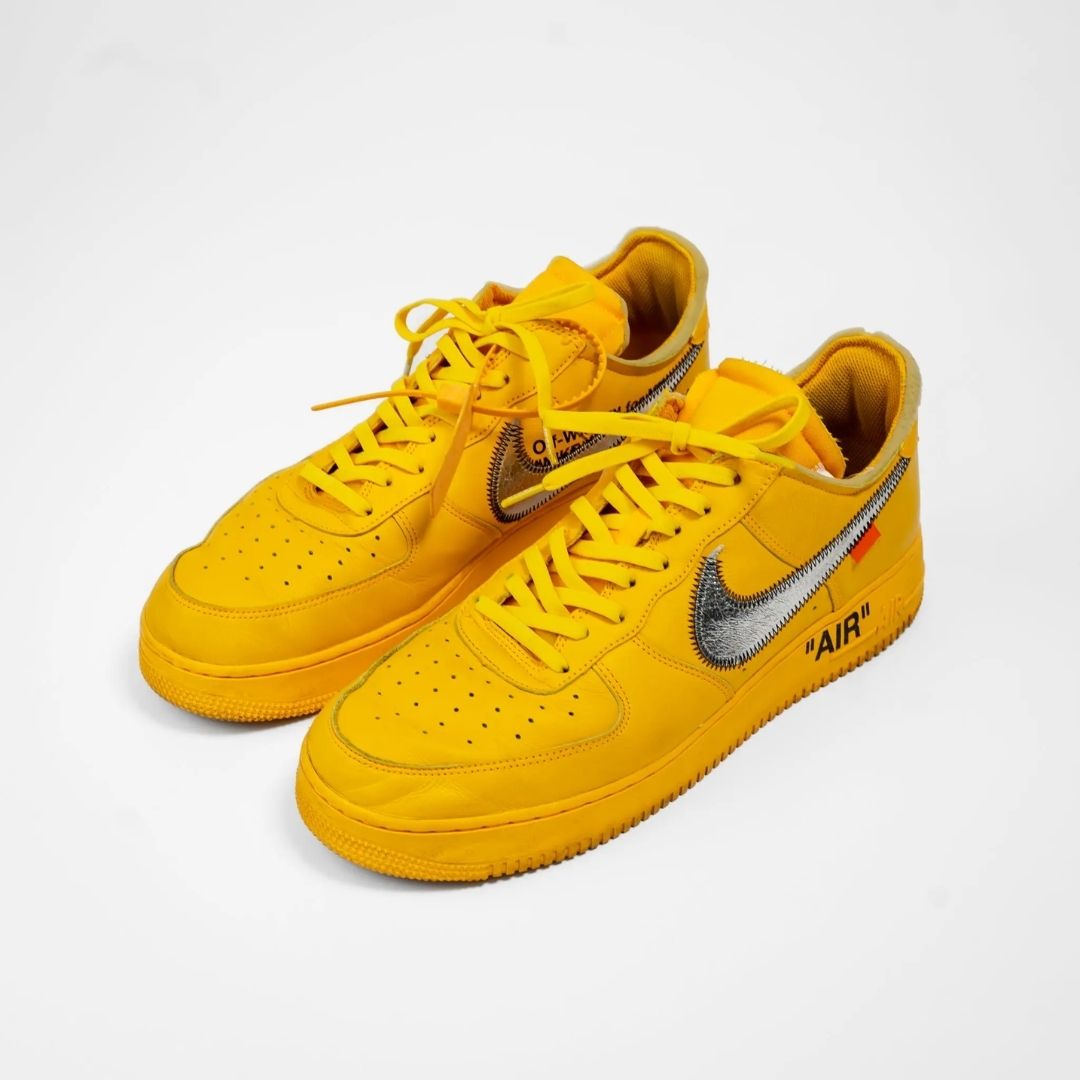Corona Yellow - Prop and Piston