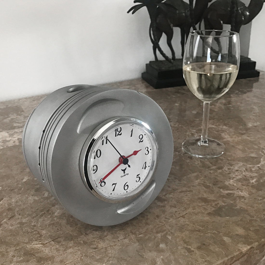 Pratt &amp; Whitney R-2800 WWII Double Wasp Raw Radial Engine Piston Desk Clock