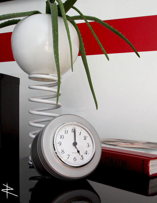 J-Cobs WWII Boeing Stearman Warbird Radial Engine Piston Desk Clock (Raw Edition) - Prop and Piston